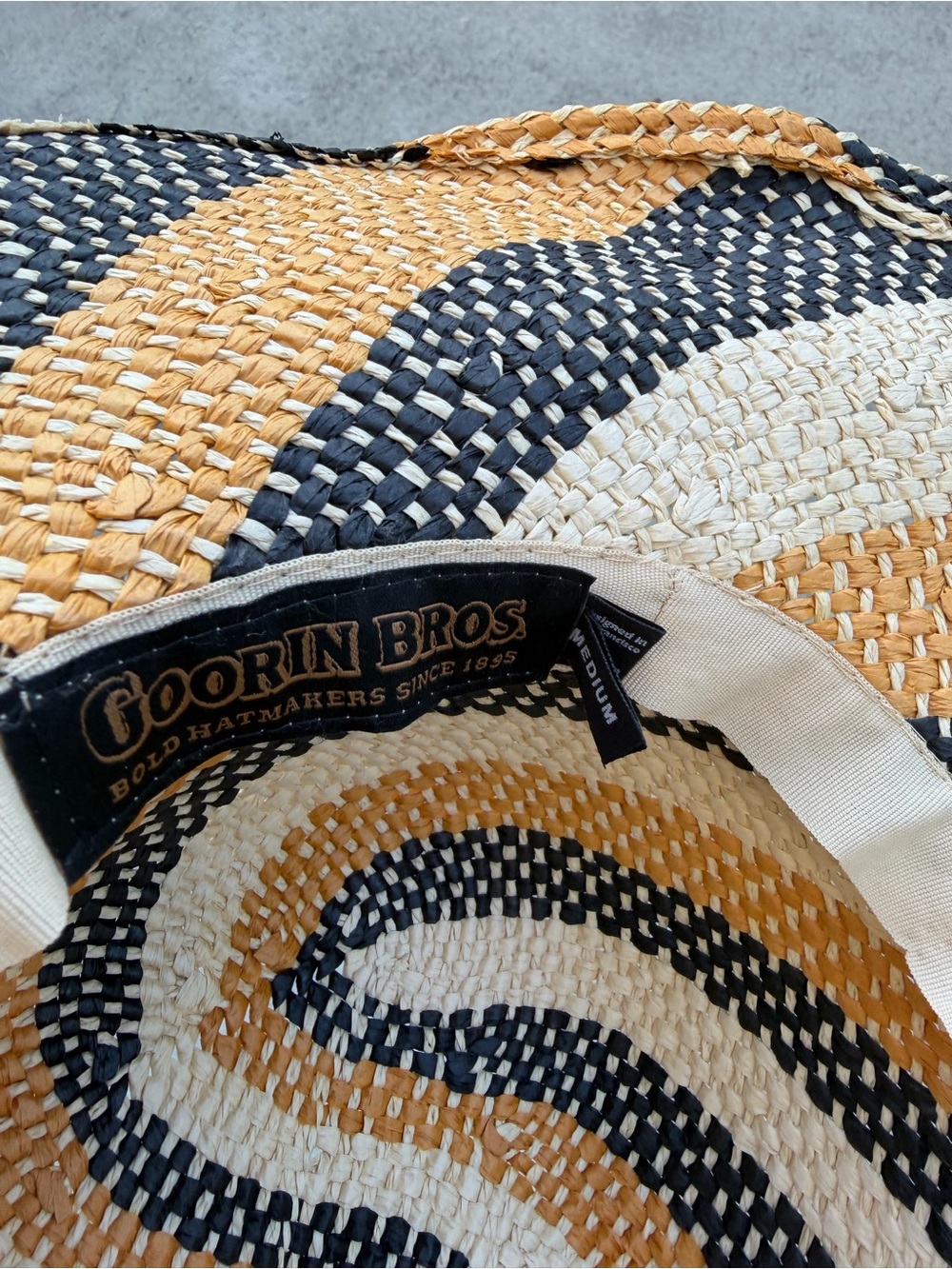 Woven straw Sun hat - Picture 4 of 4